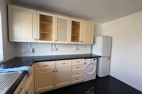 1 bedroom flat to rent, Chelford Grove, Bristol