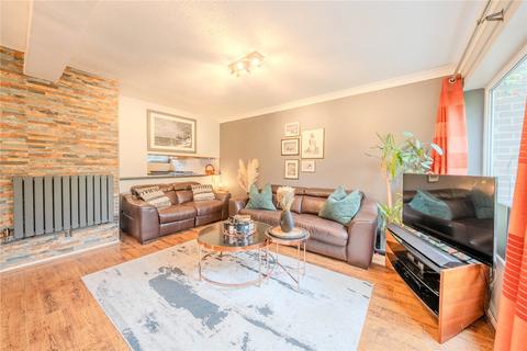 3 bedroom townhouse for sale, Fernwood, Park Villas, Roundhay, Leeds