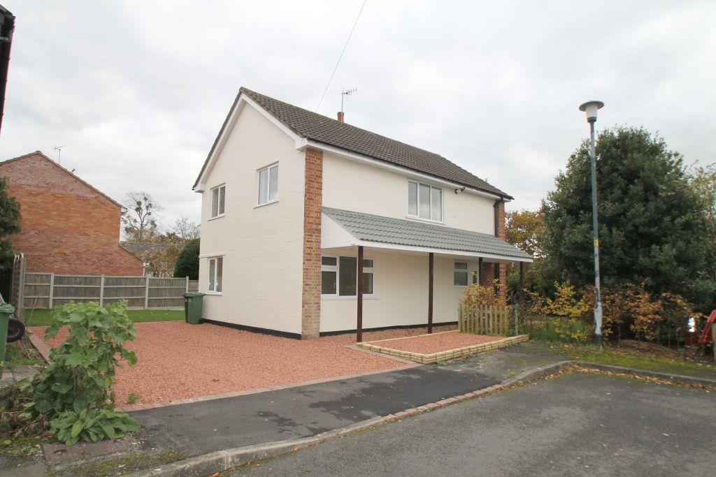 Sandys Close, Fladbury, Pershore 3 bed detached house £350,000