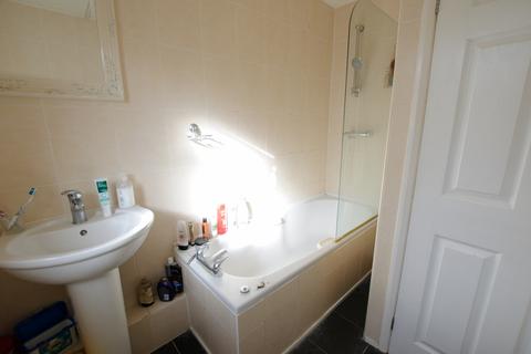 2 bedroom terraced house to rent, Hull HU5