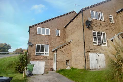 4 bedroom end of terrace house to rent, 4 Bedroom House To Let - HP13