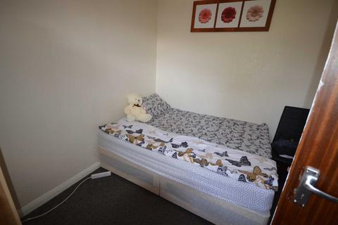 undefined, Grantham Garden, Marks Gate