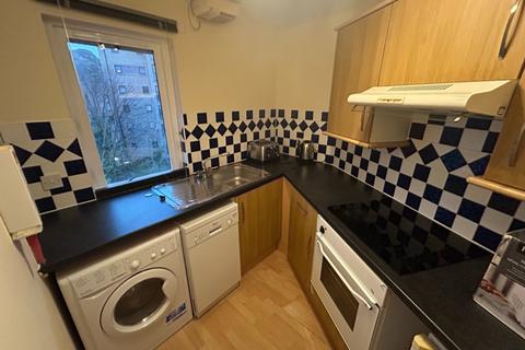 undefined, Abbey Lane, Abbeyhill, Edinburgh, EH8