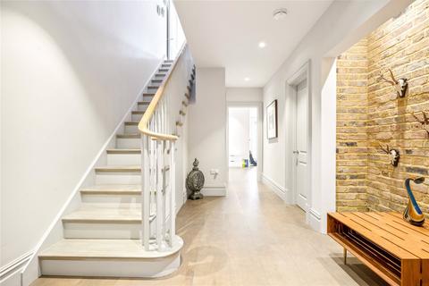 6 bedroom detached house to rent, Lawn Crescent, Richmond, TW9