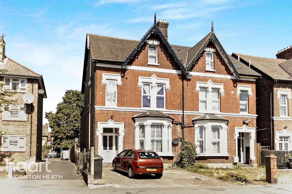 Brigstock Road, Thornton Heath Studio £150,000