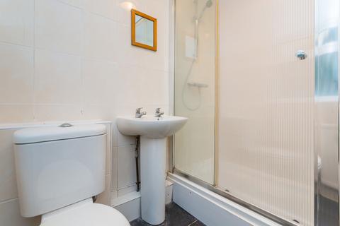 4 bedroom terraced house to rent, Caledonian Road, Brighton