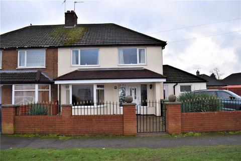 3 bedroom semi-detached house to rent, Burringham Road, Scunthorpe, North Lincolnshire, DN17