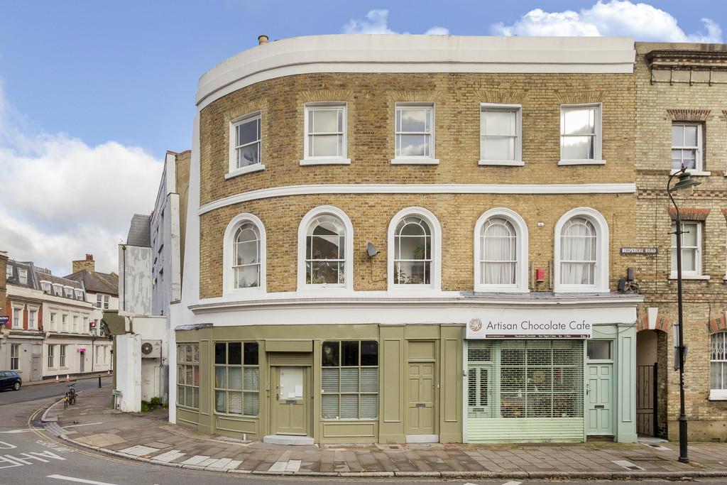 Belvedere Road SE19 2 bed flat £1,300 pcm (£300 pw)