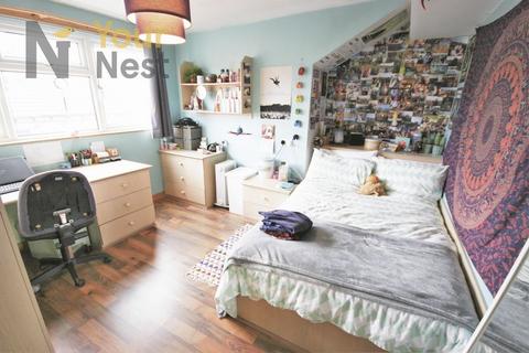 6 bedroom terraced house to rent, Thornville Terrace, Hyde Park, LS6 1JT