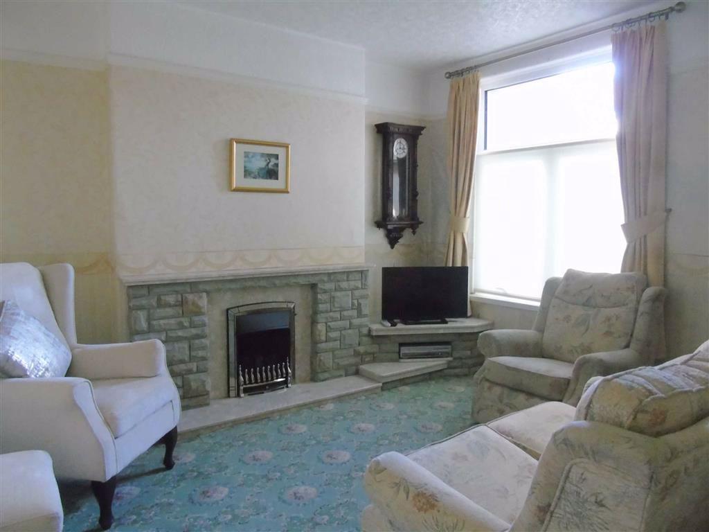 Hedley Terrace, Llanelli 4 bed terraced house £125,000