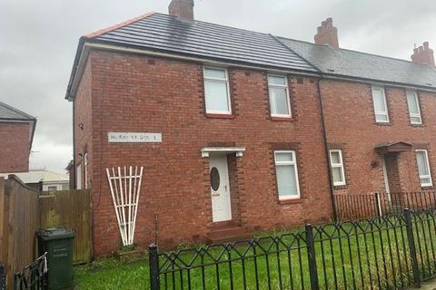 3 bedroom end of terrace house to rent, Norbury Grove, Newcastle upon Tyne  NE6