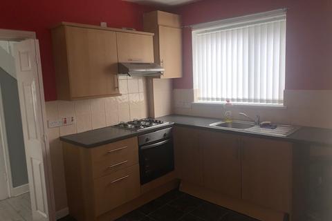 3 bedroom end of terrace house to rent, Norbury Grove, Newcastle upon Tyne  NE6