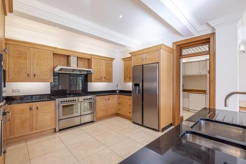 7 bedroom detached house to rent, Hendon Avenue,  Finchley Central,  N3