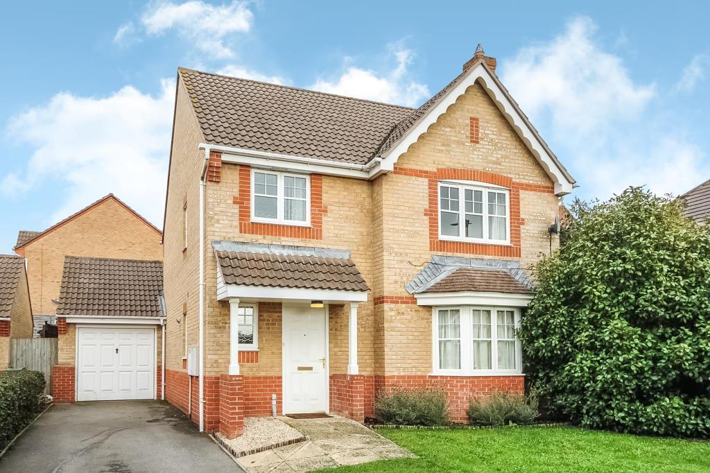 Thatcham, Berkshire, RG18 4 bed detached house £1,325 pcm (£306 pw)