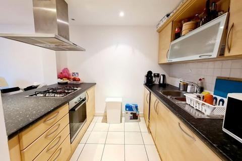 1 bedroom flat to rent, Westferry Road, Docklands