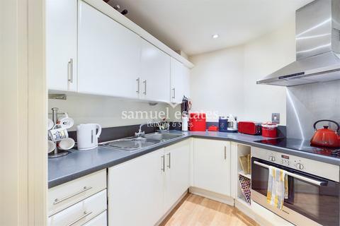 2 bedroom apartment to rent, Vista House, Chapter Way, London, SW19