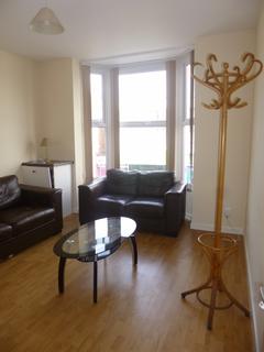2 bedroom apartment to rent - High Road, Beeston, NG9 2LN
