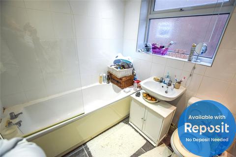 2 bedroom flat to rent, Victoria Crescent, Ellesmere Park, Monton, M30