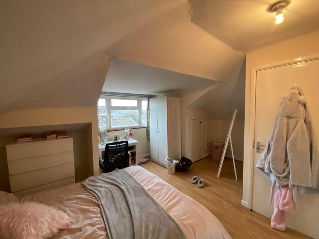 House in Southampton - View 2