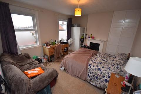 4 bedroom terraced house to rent, Jubilee Road, Exeter