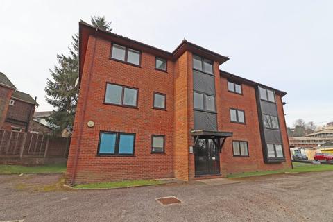 1 bedroom apartment to rent - Brook Road, Redhill