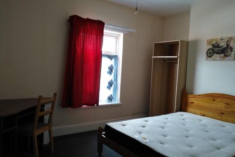 4 bedroom house share to rent, Hamilton Road