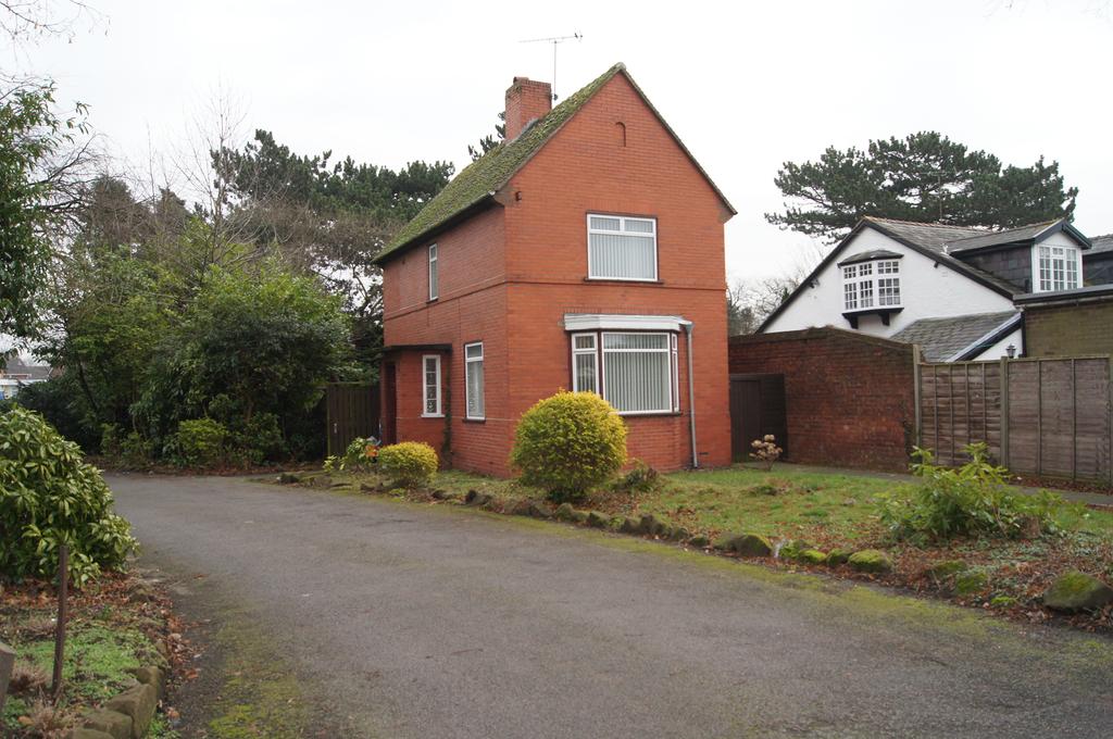 Chester Road, Whitby, Ellesmere Port, Cheshire. CH65 6SD 2 bed detached house £575 pcm (£133 pw)
