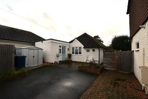 undefined, Farncombe GU7