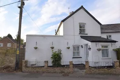 Search Cottages For Sale In Berkshire Onthemarket