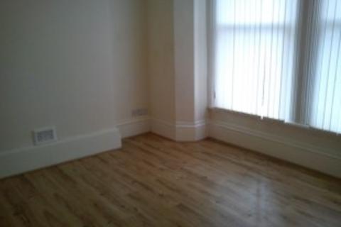 1 bedroom flat to rent, Bentley Road, Toxteth , Liverpool L8