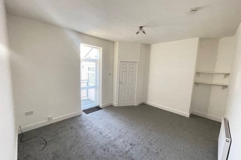 1 bedroom flat to rent, Durham St. Wallsend. NE28 7RZ.