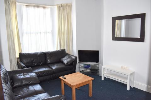 4 bedroom end of terrace house to rent, Ossory Street, Rusholme, Manchester