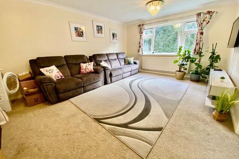2 bedroom apartment to rent, Beverley Hall, Manor Road, Bournemouth