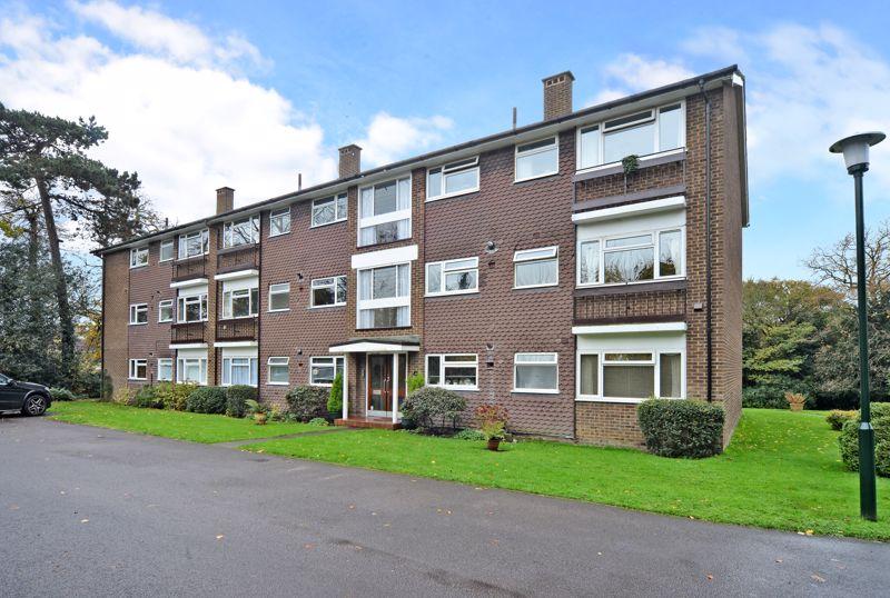 Herne Road, Surbiton 2 bed apartment £435,000