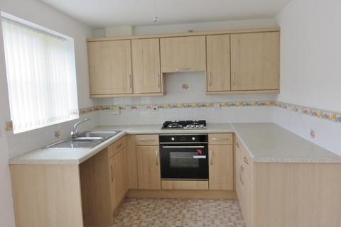 3 bedroom detached house to rent, Wises Farm Road, HULL, HU5 4GA