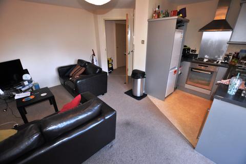 3 bedroom apartment to rent, Rialto, Newcastle Upon Tyne