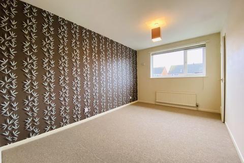 2 bedroom end of terrace house to rent - Haston Close, Hereford