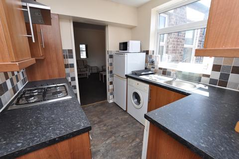 3 bedroom flat to rent, Chester Street, Newcastle Upon Tyne