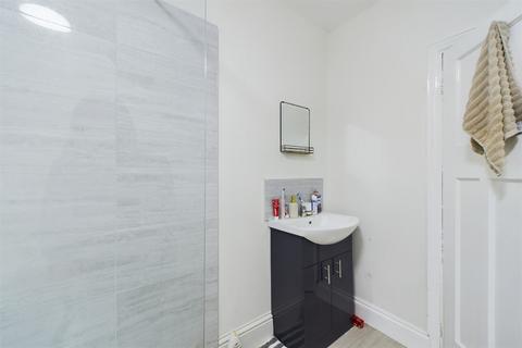 3 bedroom flat to rent, Cavendish Road, Jesmond, Newcastle Upon Tyne