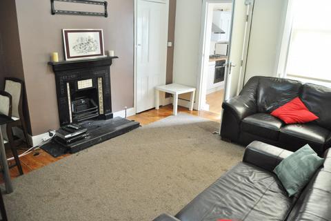 3 bedroom flat to rent, Shortridge Terrace, Jesmond, Newcastle Upon Tyne