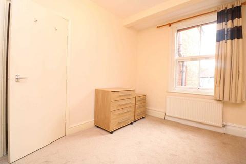 1 bedroom flat to rent, Basingstoke Road, Reading