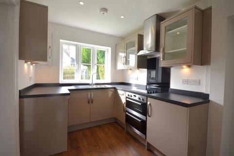 3 bedroom semi-detached house to rent, The Glebe, Elmdon