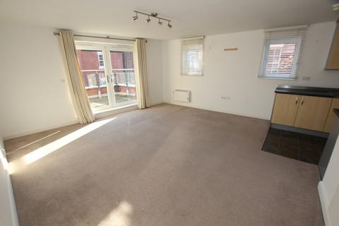 2 bedroom apartment to rent, Egerton Street, Chester