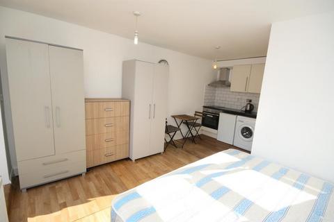 Studio to rent, Norbroke Street, East Acton, London, W12 0QU