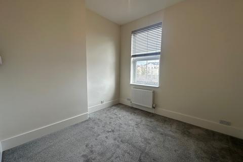 undefined, 1 bed flat  Grove Street, CV32 5AG