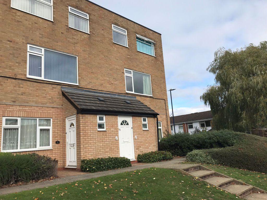 4c Hunstanton Avenue, B17 8TA 3 bed house £895 pcm (£207 pw)