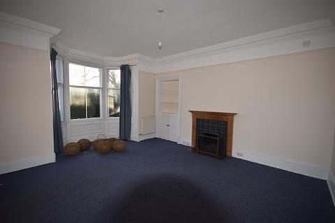5 bedroom end of terrace house to rent, 6 Dempster Terrace, St Andrews, KY16