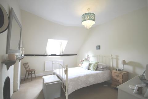 3 bedroom terraced house to rent, Dungates Lane, Buckland, Betchworth, Surrey, RH3