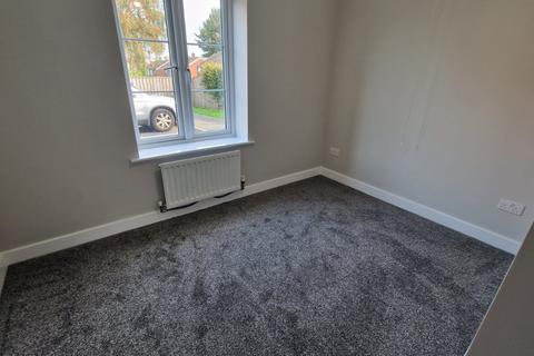 2 bedroom flat to rent, Taylors Way, Cannock, Staffordshire, WS11