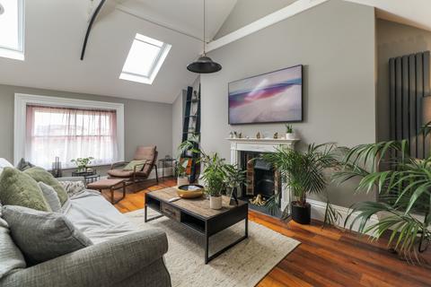 2 bedroom apartment for sale, Clarendon Road, Southsea